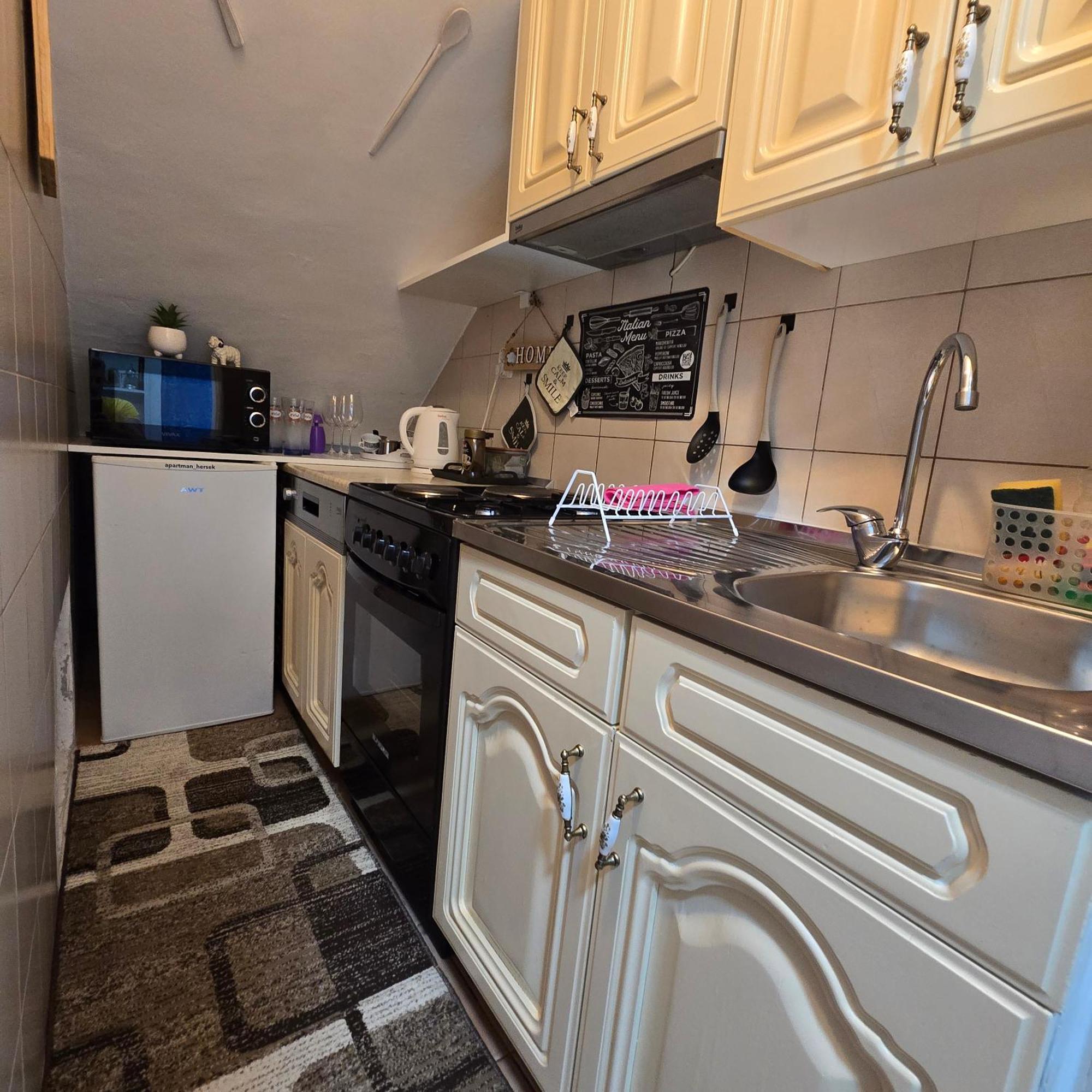 Apartman Hersek Mostar Eksteriør bilde